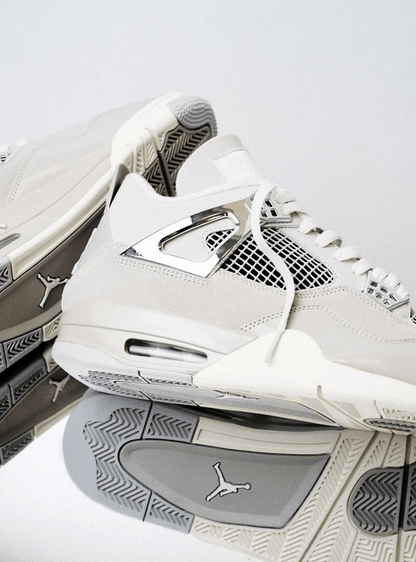 Air Jordan 4 Retro Frozen Moments - AQ9129 - 001 - Ritesneak