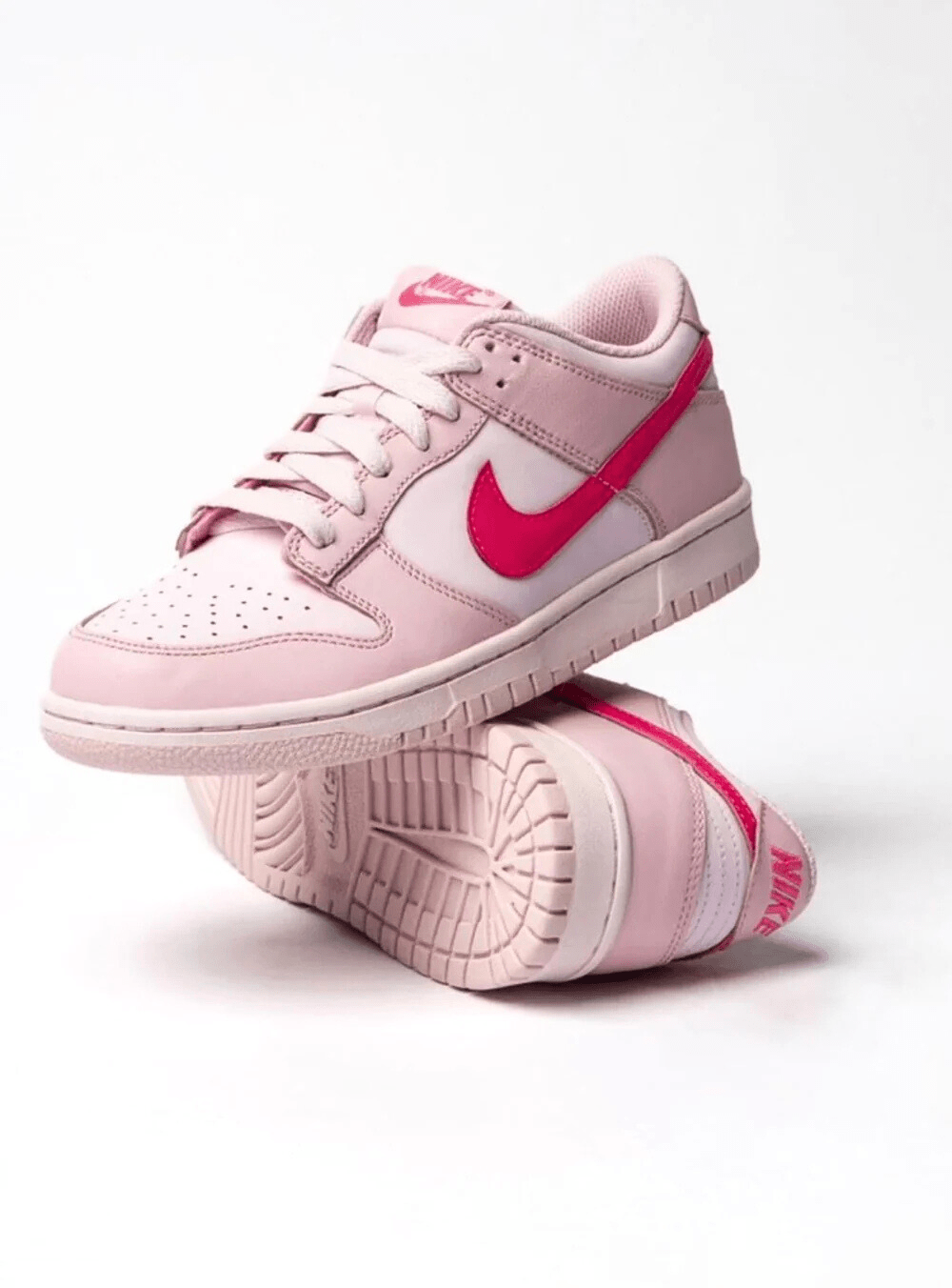 Nike Dunk Low Triple Pink (GS) - DH9765 - 600 - Ritesneak